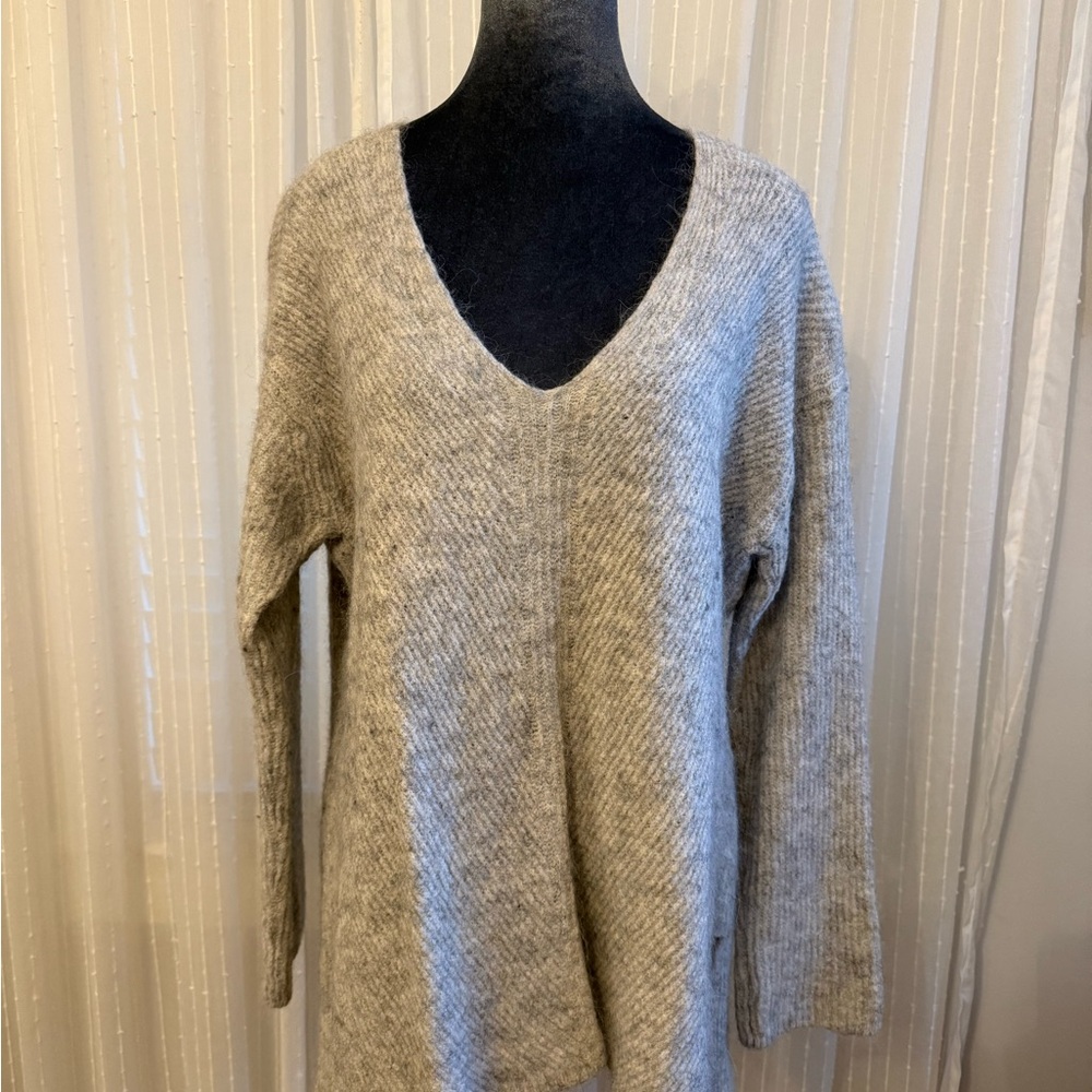 Heather V-Neck Button Back Sweater